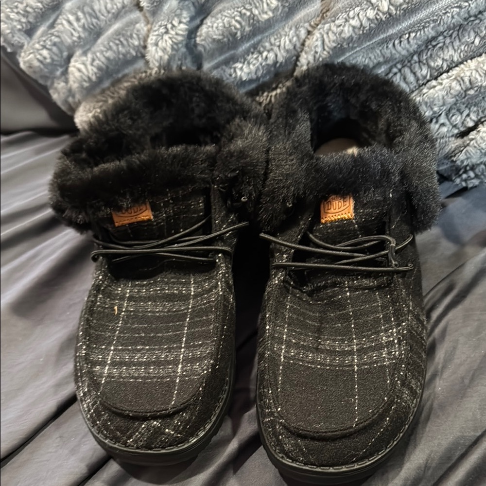 Hey Dudes Black Plaid Fur-Lined Shoes